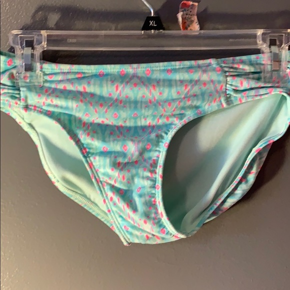 Girls two piece bikini set - Picture 4 of 5